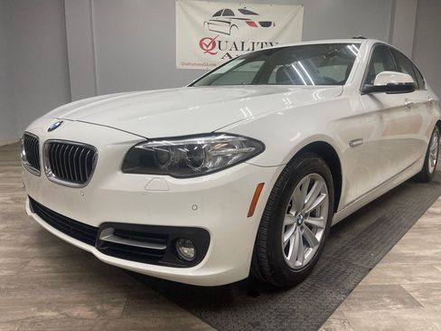 Used 2015 BMW 528i Sedan RWD image 3