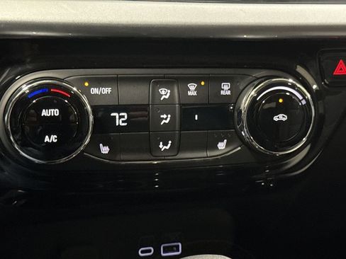 New 2026 Chevrolet Trax LT w/ LT Convenience Package image 16