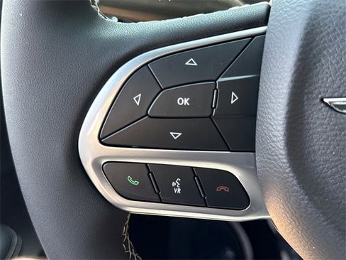 New 2026 Chrysler Pacifica Select image 17