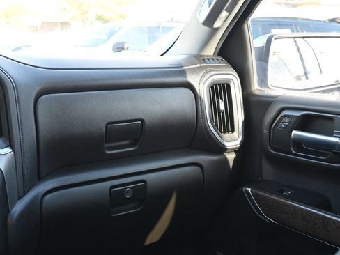 Used 2022 GMC Sierra 1500 Denali w/ Denali Premium Package AWD/4WD image 8