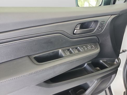Used 2026 Honda Odyssey EX-L image 17
