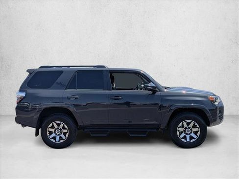 Used 2024 Toyota 4Runner TRD Off-Road Premium w/ Moonroof Package AWD/4WD image 4