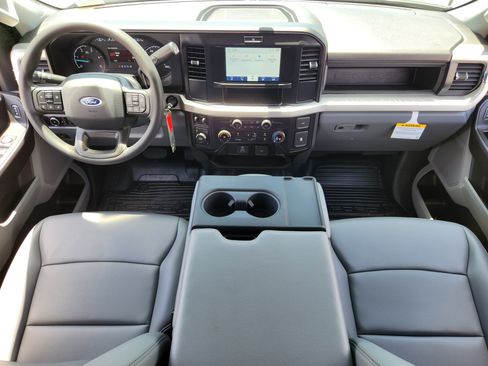 New 2026 Ford F350 XL w/ XL Chrome Package AWD/4WD image 19
