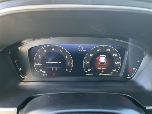 Used 2023 Honda Pilot Elite image 10