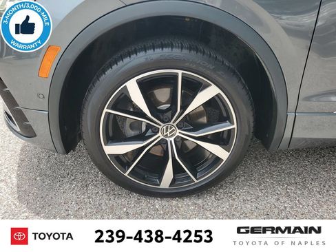 Used 2022 Volkswagen Tiguan SEL R-Line AWD/4WD image 12