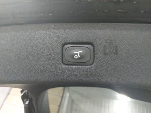 Used 2023 Ford Edge SEL w/ Convenience Package AWD/4WD image 13