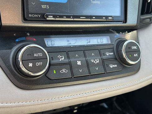 Used 2017 Toyota RAV4 Limited image 26