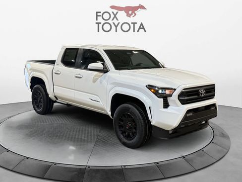 New 2025 Toyota Tacoma SR5 image 7