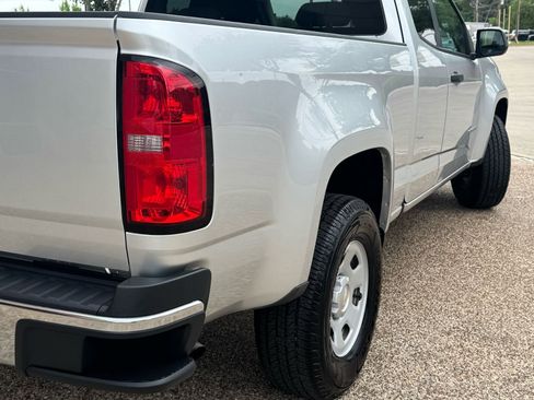 Used 2016 Chevrolet Colorado W/T w/ WT Convenience Package image 4