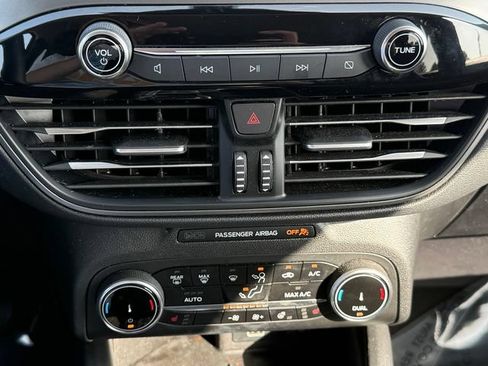 Certified 2024 Ford Escape Active AWD/4WD image 12