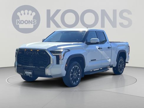 Used 2023 Toyota Tundra Limited AWD/4WD image 1