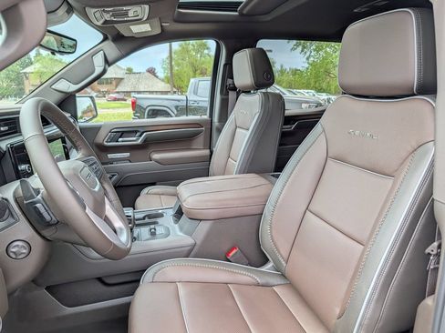 New 2026 GMC Sierra 1500 Denali w/ Denali Reserve Package AWD/4WD image 41