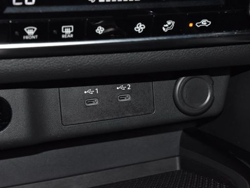 Certified 2026 Nissan Rogue SV AWD/4WD image 12
