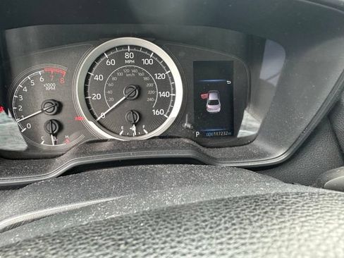 Used 2022 Toyota Corolla LE FWD image 10