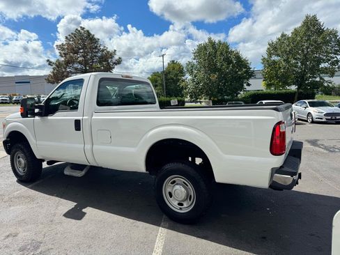 Used 2015 Ford F250 XL w/ Snow Plow Prep Package AWD/4WD image 8
