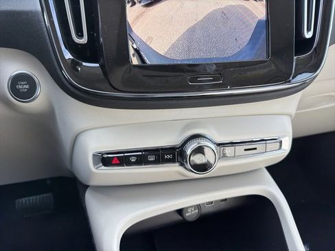 New 2026 Volvo XC40 B5 Plus w/ Protection Package Premier image 17