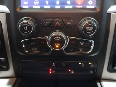 Used 2019 RAM 1500 Big Horn image 34