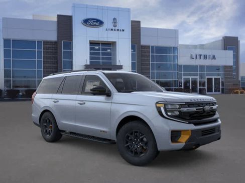 New 2026 Ford Expedition Tremor image 7