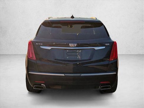Used 2018 Cadillac XT5 Luxury w/ Driver Awareness Package image 5
