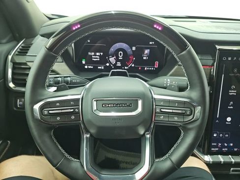 Used 2026 GMC Acadia Denali w/ Super Cruise Package AWD/4WD image 9
