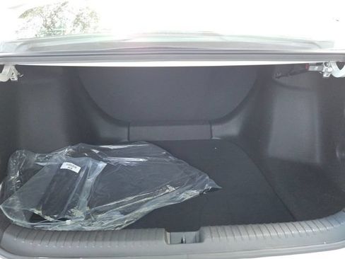 Certified 2025 Honda Accord LX image 13