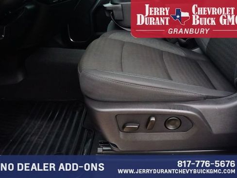Used 2025 Chevrolet Silverado 2500 LT w/ Convenience Package AWD/4WD image 17
