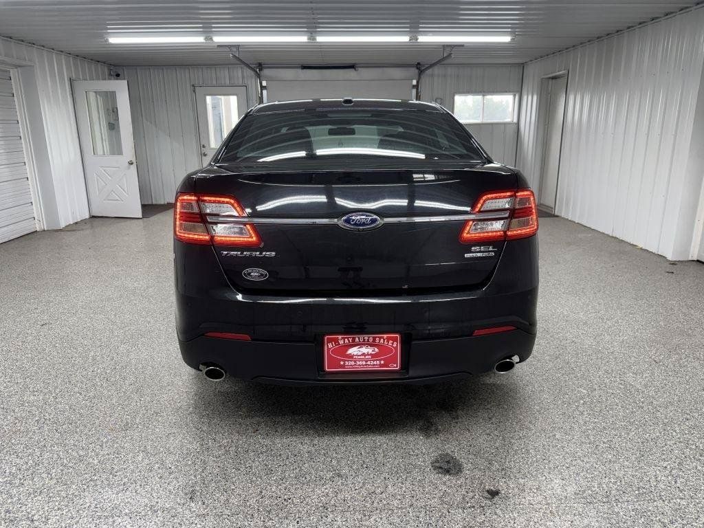 Used 2014 Ford Taurus SEL w/ Equipment Group 201A FWD image 5