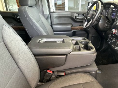Used 2019 GMC Sierra 1500 SLE w/ SLE Value Package image 21