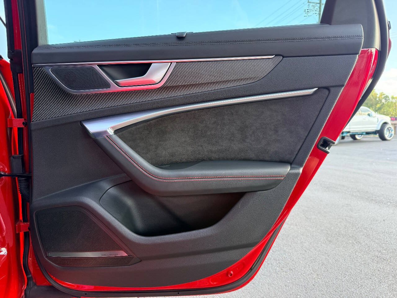 Used 2021 Audi RS 6 AWD/4WD image 35