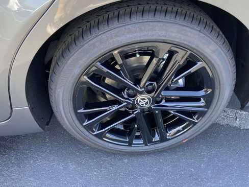 New 2026 Toyota Camry SE image 9