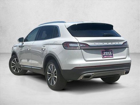 Used 2023 Lincoln Nautilus FWD image 13