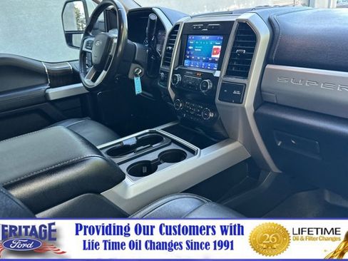 Used 2021 Ford F250 Lariat w/ Lariat Value Package AWD/4WD image 15