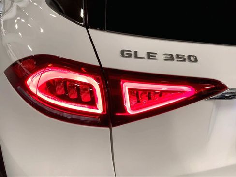 Certified 2022 Mercedes-Benz GLE 350 4MATIC image 29