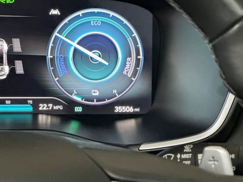 Used 2023 Hyundai Santa Fe Limited image 31