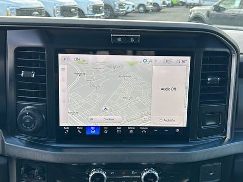 Certified 2025 Ford F450 Platinum w/ FX4 Off-Road Package image 20