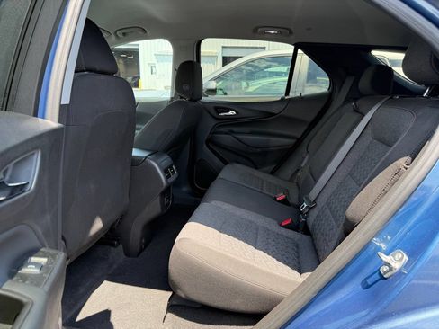 Used 2024 Chevrolet Equinox LT AWD/4WD image 11