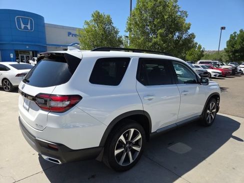 Certified 2023 Honda Pilot Elite image 5