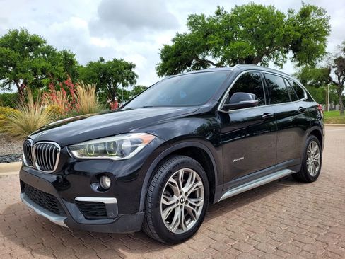 Used 2017 BMW X1 xDrive28i image 5