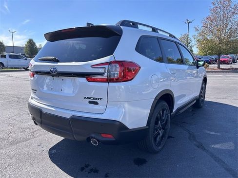 New 2025 Subaru Ascent Bronze Edition image 11