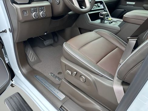 New 2026 GMC Sierra 1500 Denali w/ Denali Reserve Package image 28