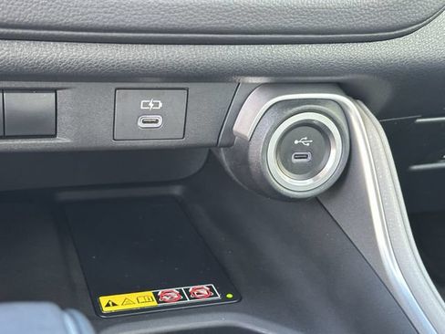 Certified 2024 Toyota Grand Highlander AWD image 20