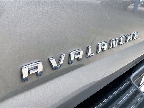 Used 2007 Chevrolet Avalanche LT w/ LT Preferred Equipment Group image 30