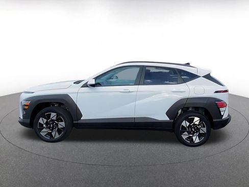 Used 2025 Hyundai Kona SEL image 10