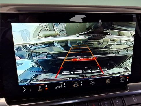 New 2026 GMC Sierra 1500 SLE AWD/4WD image 9