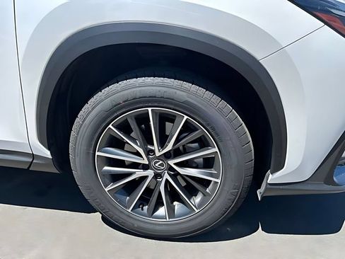 Used 2024 Lexus NX 350h AWD w/ Vision Package image 11