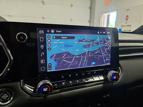 New 2025 GMC Canyon Elevation w/ Convenience Package image 19