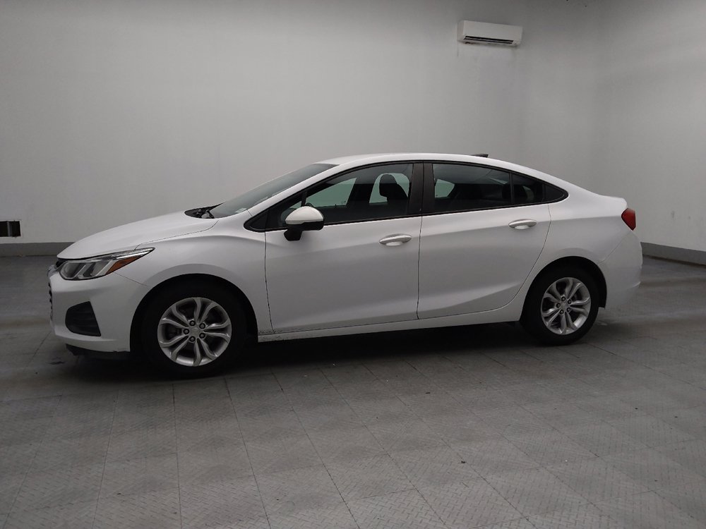 Used 2019 Chevrolet Cruze LS w/ LS Convenience Package FWD image 2