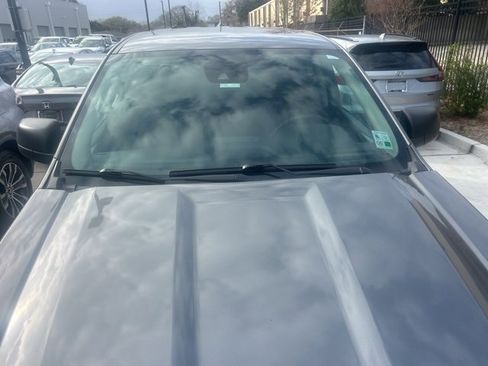 Used 2021 Ford Ranger XLT w/ Equipment Group 301A Mid image 3