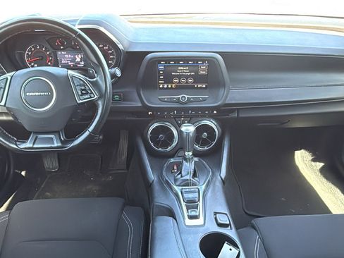 Used 2019 Chevrolet Camaro LT image 15