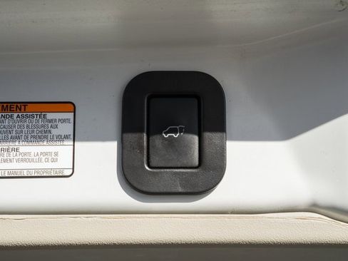 Used 2020 Toyota Sienna XLE image 10